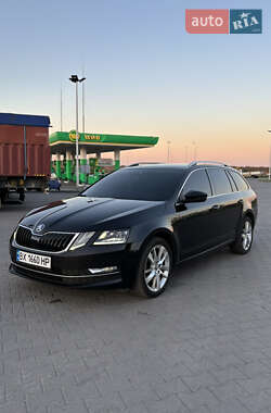 Універсал Skoda Octavia 2017 в Хмельницькому