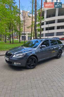 Универсал Skoda Octavia 2009 в Броварах