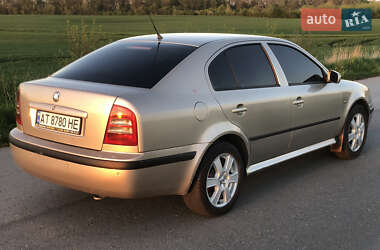 Ліфтбек Skoda Octavia 2005 в 