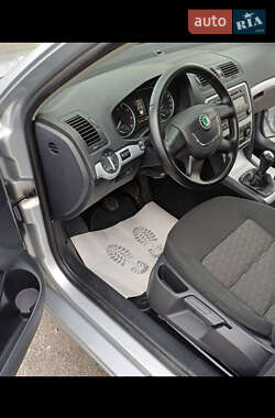 Універсал Skoda Octavia 2009 в 