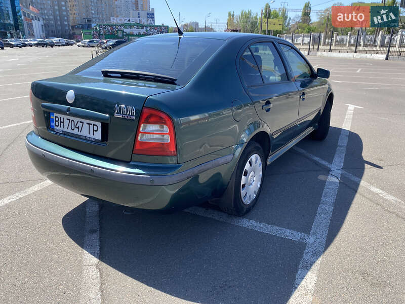 Лифтбек Skoda Octavia 2008 в Одессе