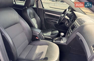Лифтбек Skoda Octavia 2009 в 