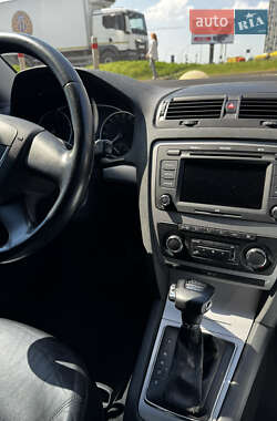 Лифтбек Skoda Octavia 2009 в 