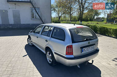 Універсал Skoda Octavia 2000 в 