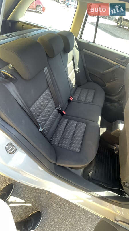 Универсал Skoda Octavia 2012 в Кропивницком