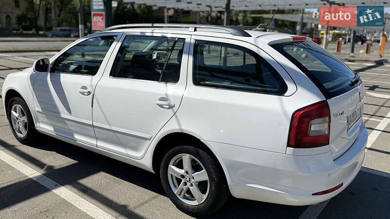 Универсал Skoda Octavia 2013 в Киеве