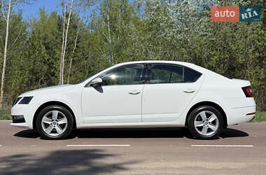 Ліфтбек Skoda Octavia 2018 в 