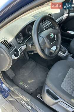 Универсал Skoda Octavia 2012 в 
