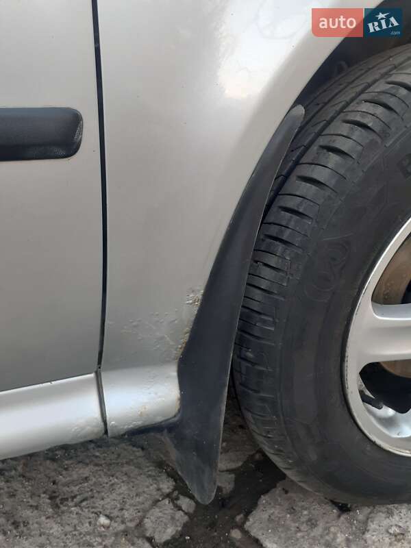 Лифтбек Skoda Octavia 2003 в Смолином