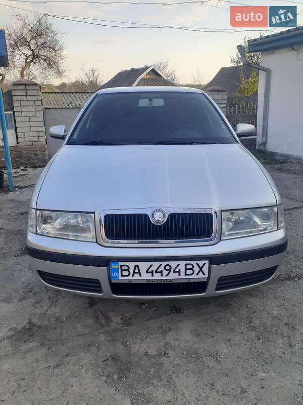 Лифтбек Skoda Octavia 2003 в Смолином