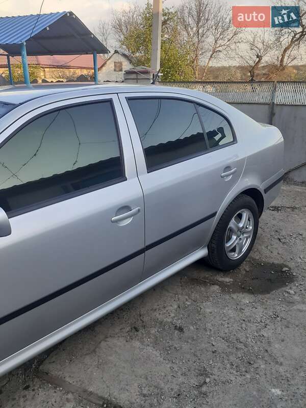 Лифтбек Skoda Octavia 2003 в Смолином