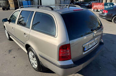 Универсал Skoda Octavia 2009 в 
