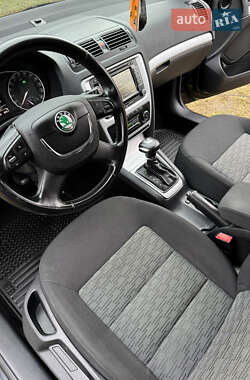 Універсал Skoda Octavia 2011 в 
