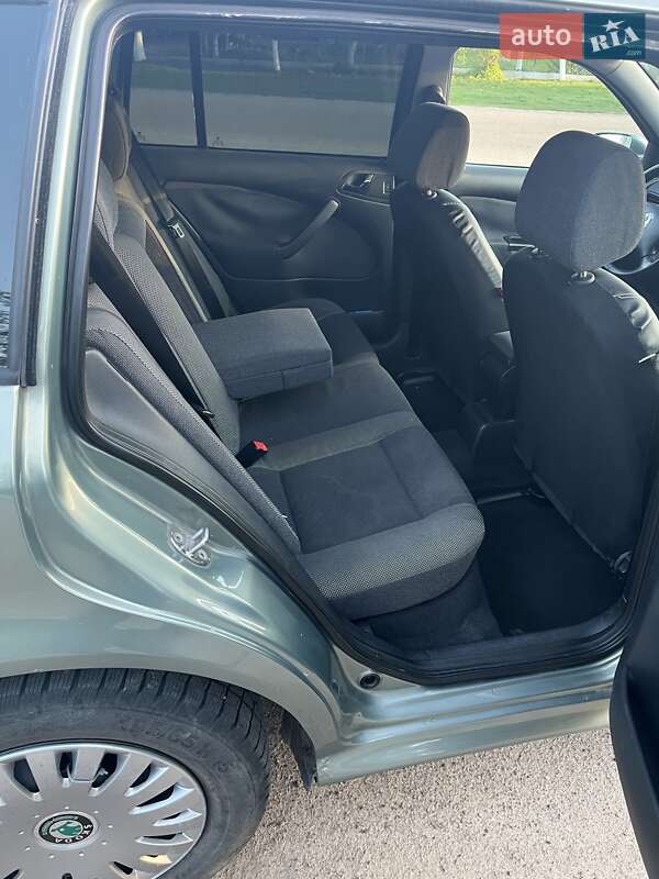 Універсал Skoda Octavia 2003 в Турійську