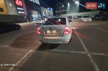 Ліфтбек Skoda Octavia 2012 в 