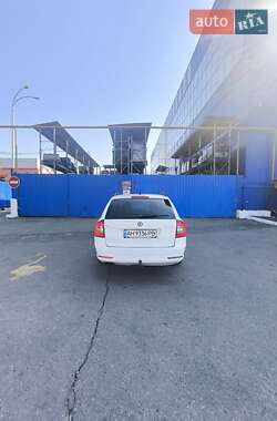 Универсал Skoda Octavia 2011 в 