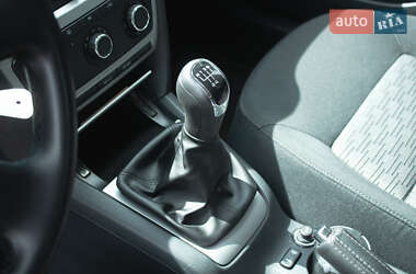 Лифтбек Skoda Octavia 2011 в 