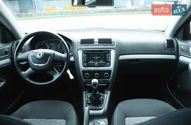 Лифтбек Skoda Octavia 2011 в 