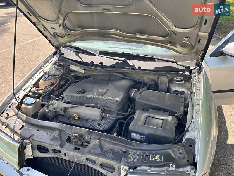 Лифтбек Skoda Octavia 2010 в Киеве фото 13 Лифтбек Skoda Octavia 2010 в Киеве