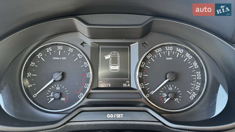 Универсал Skoda Octavia 2015 в Львове