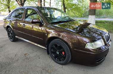 Ліфтбек Skoda Octavia 1998 в 