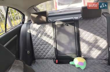 Ліфтбек Skoda Octavia 2010 в 