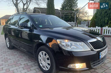 Універсал Skoda Octavia 2011 в 
