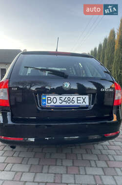 Універсал Skoda Octavia 2011 в 