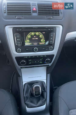 Універсал Skoda Octavia 2011 в 