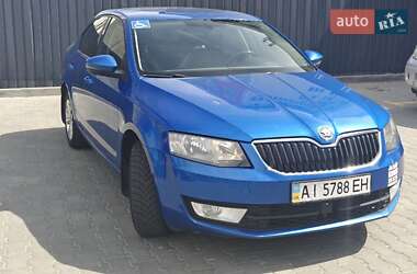 Лифтбек Skoda Octavia 2013 в 