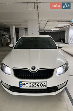 Лифтбек Skoda Octavia 2013 в 