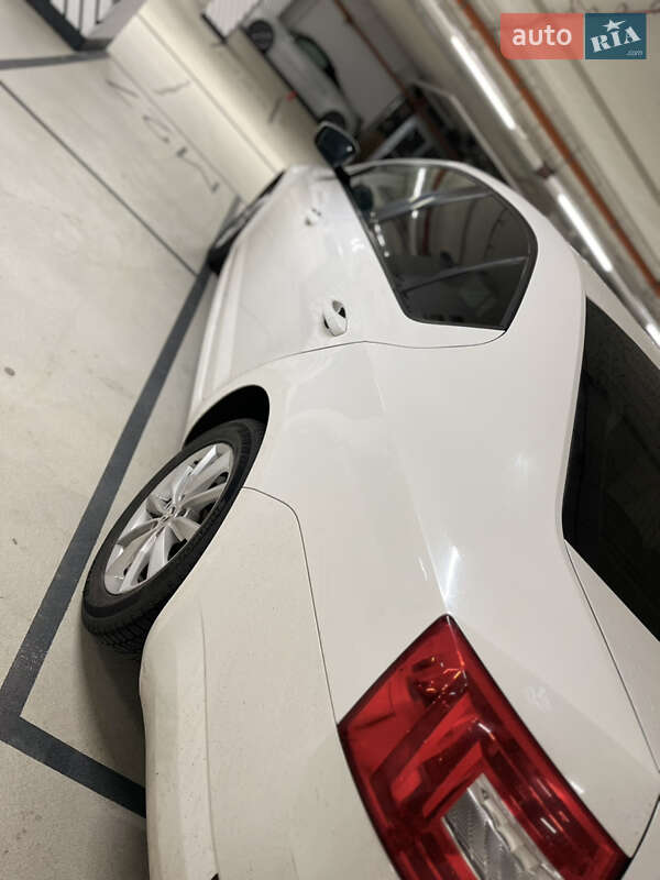 Лифтбек Skoda Octavia 2013 в Дрогобыче
