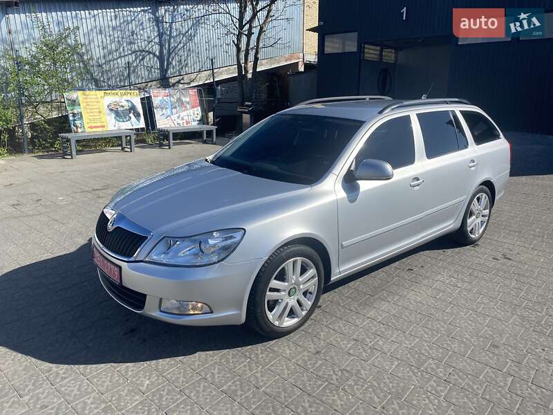 Skoda Octavia 2011 Skoda Octavia 2011