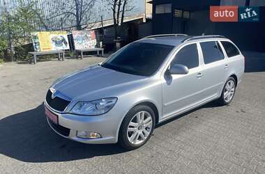 Универсал Skoda Octavia 2011 в 