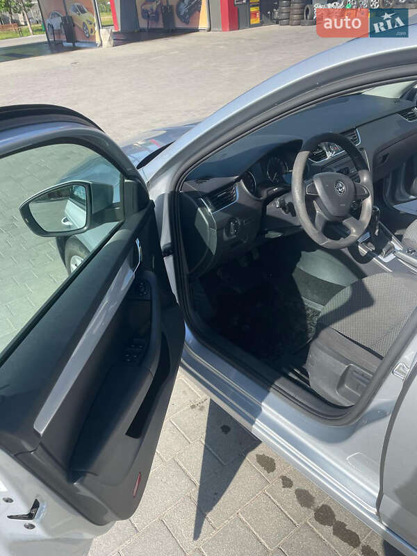 Універсал Skoda Octavia 2014 в Виноградові