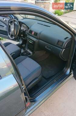 Лифтбек Skoda Octavia 2003 в 