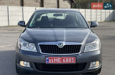 Лифтбек Skoda Octavia 2010 в 