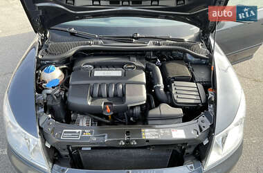 Лифтбек Skoda Octavia 2010 в 