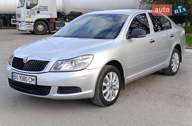 Ліфтбек Skoda Octavia 2012 в 
