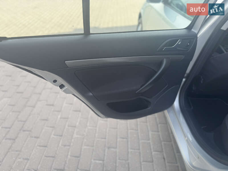 Універсал Skoda Octavia 2006 в Рівному