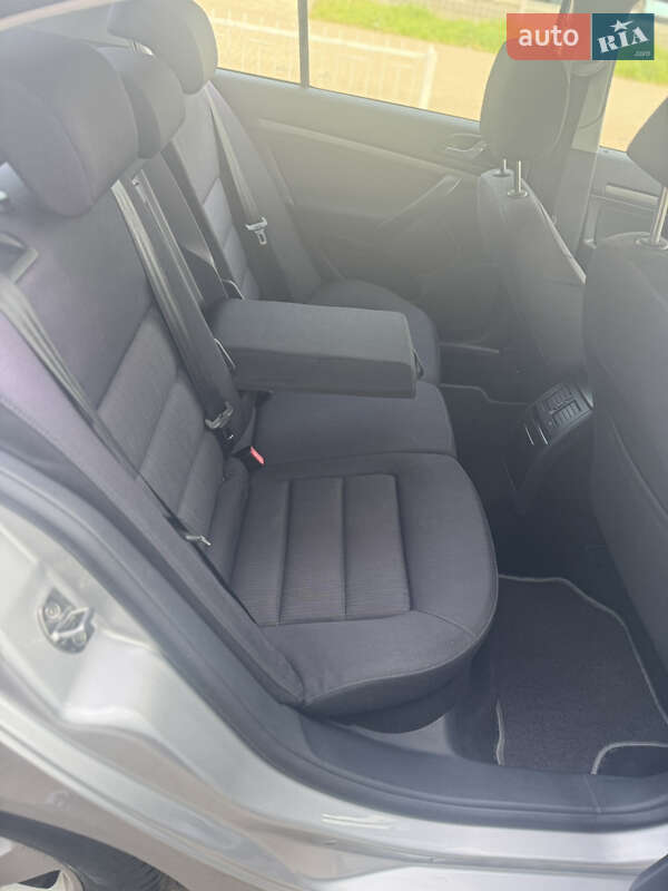Універсал Skoda Octavia 2006 в Рівному