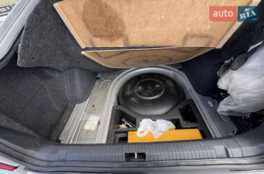 Лифтбек Skoda Octavia 2003 в 
