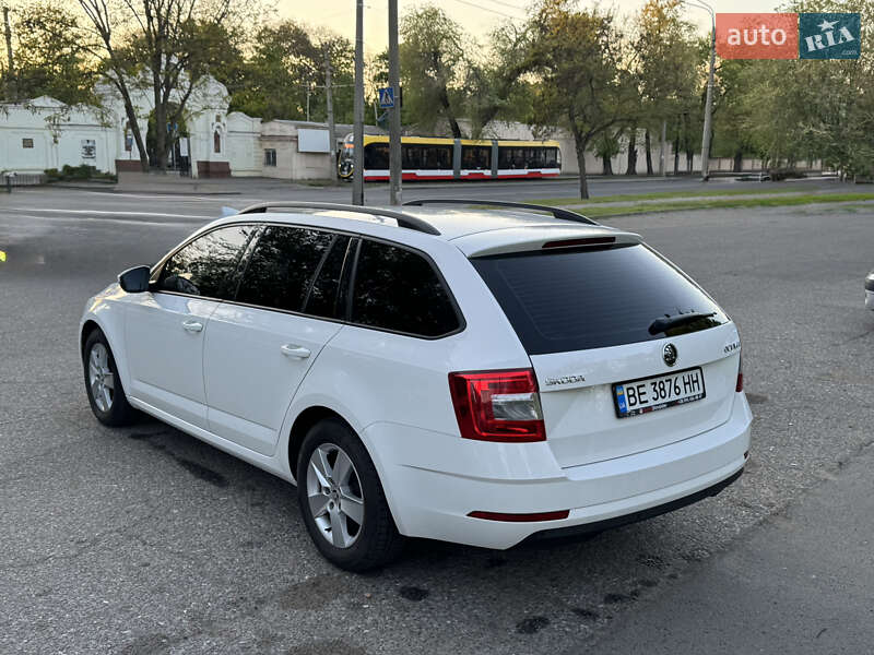 Универсал Skoda Octavia 2018 в Одессе