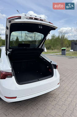Лифтбек Skoda Octavia 2020 в 