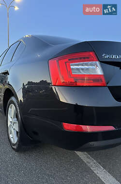 Лифтбек Skoda Octavia 2016 в 