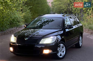 Универсал Skoda Octavia 2012 в 