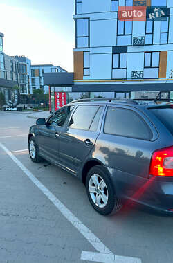 Універсал Skoda Octavia 2010 в 