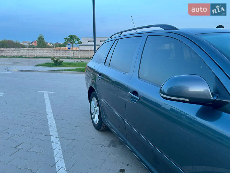 Универсал Skoda Octavia 2010 в Луцке