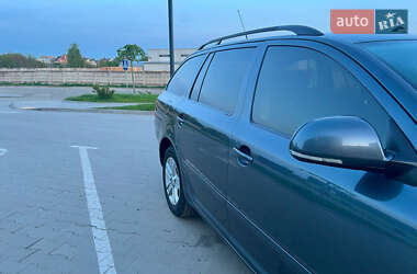 Універсал Skoda Octavia 2010 в 