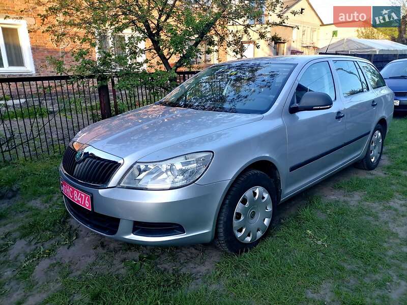 Універсал Skoda Octavia 2009 в Ківерцях